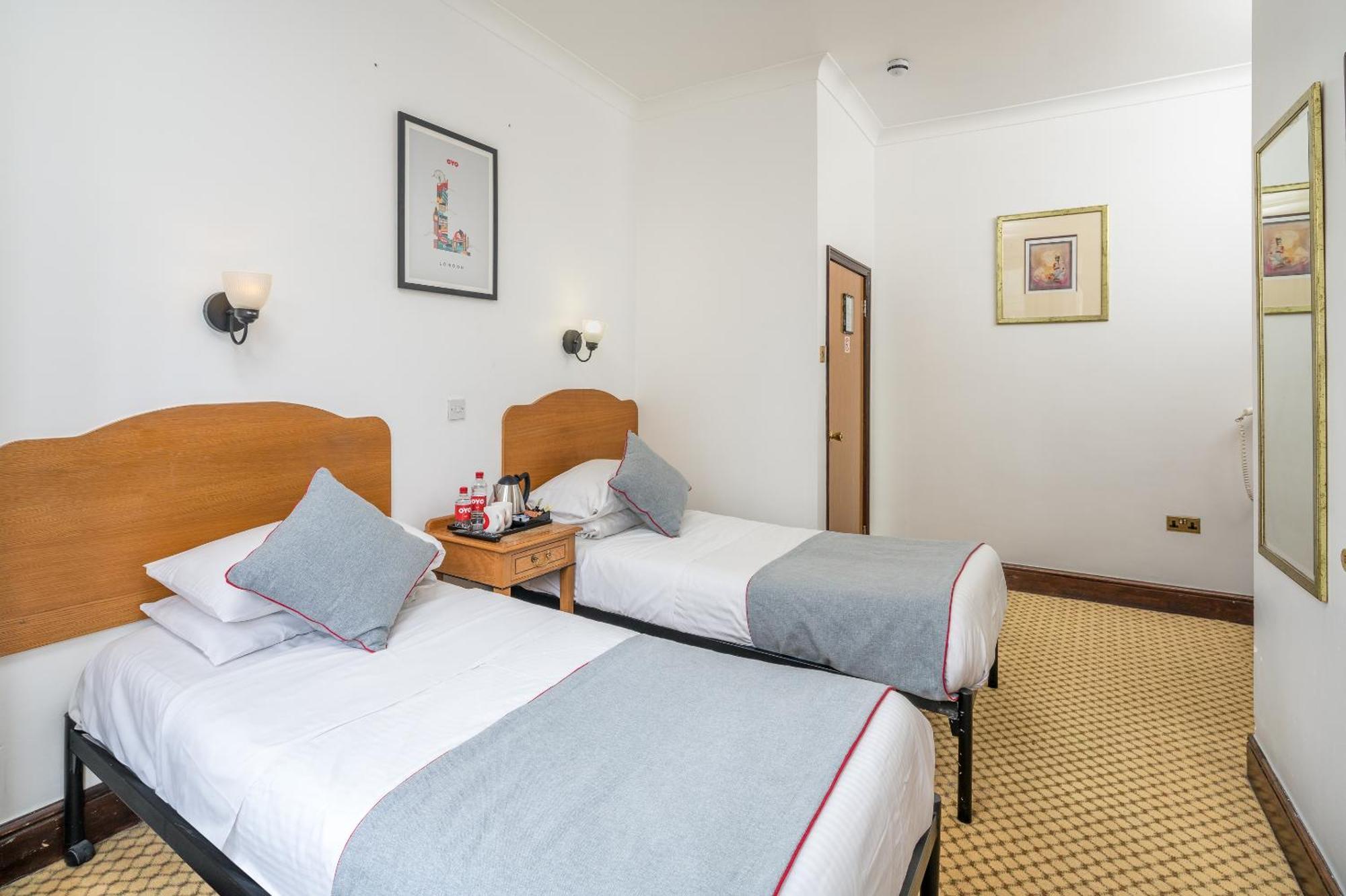 Oyo Abbey Hotel, London Shepherd'S Bush Market Zewnętrze zdjęcie