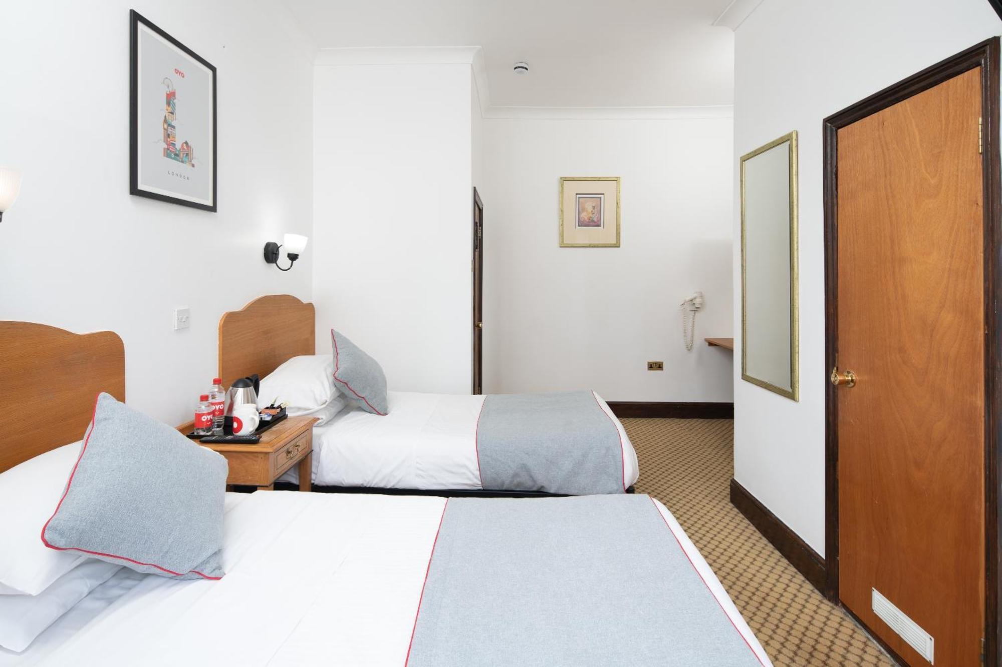 Oyo Abbey Hotel, London Shepherd'S Bush Market Zewnętrze zdjęcie